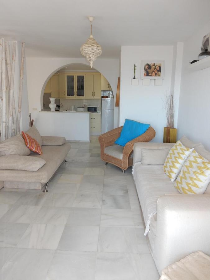 Beach Villa ,Nerja, Seaview, Pool, 3 Bedrooms, Huge Terrace And Garden ภายนอก รูปภาพ